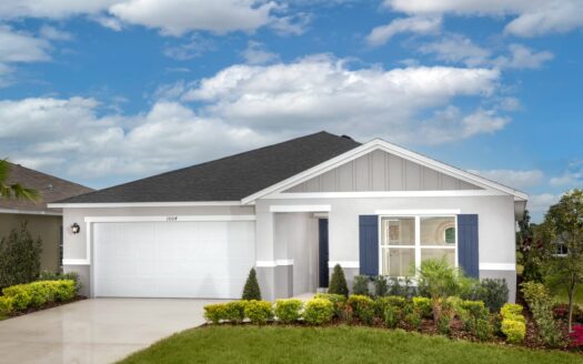 Plan 2168 Model at Reserve at Forest Lake II Lake Wales FL
