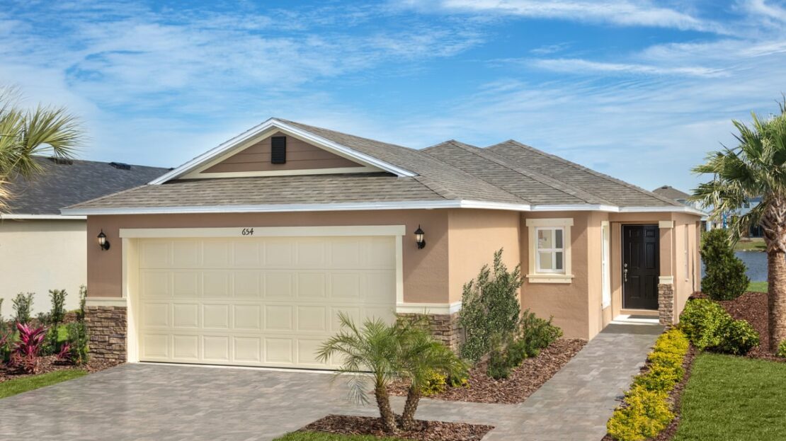 Plan 1511 Modeled Model at Gardens at Waterstone I Palm Bay FL