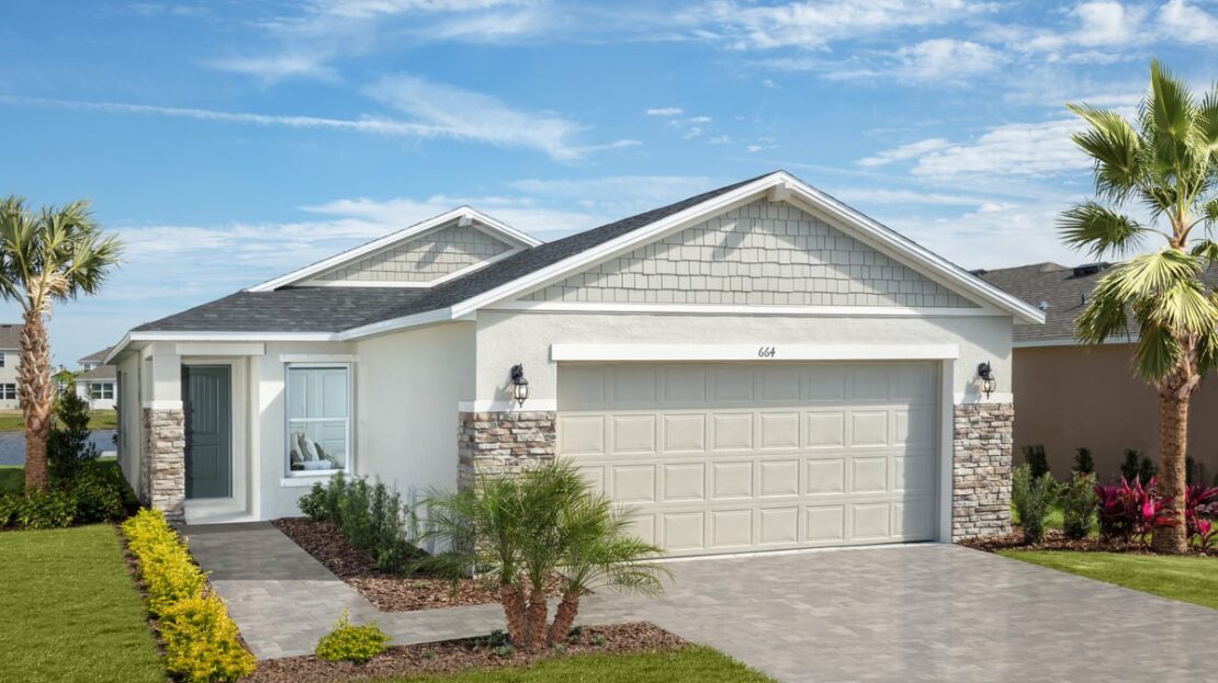 Plan 1637 Modeled Model at Gardens at Waterstone I Palm Bay FL