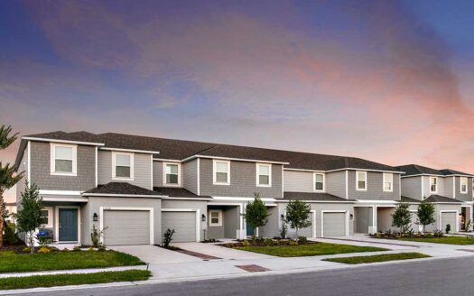 Horse Creek at Crosswinds Townhomes Exterior