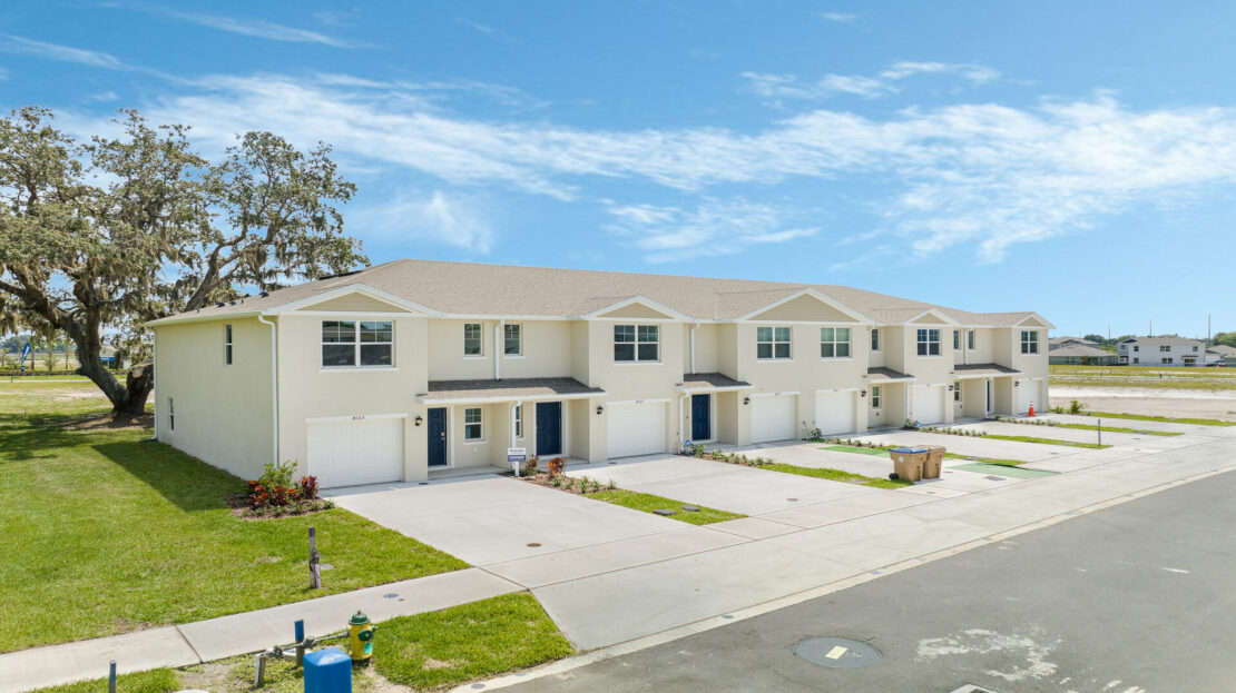 Pearson - Interior Unit Exterior floorplan