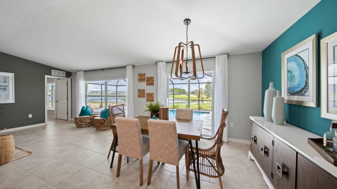 Hartford model in Cape Coral