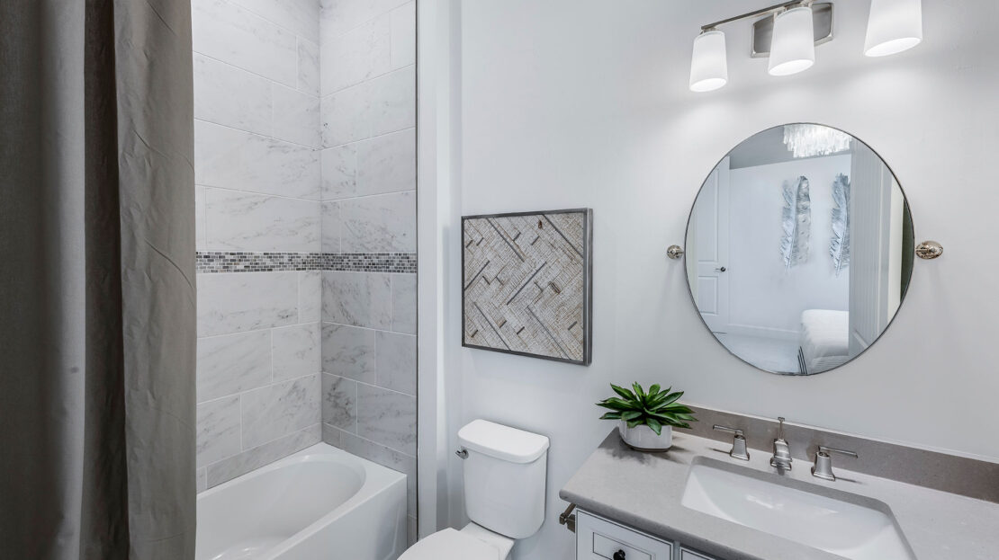Renown Model at Arbor Oaks in North PortRenown Model at Arbor Oaks by Pulte