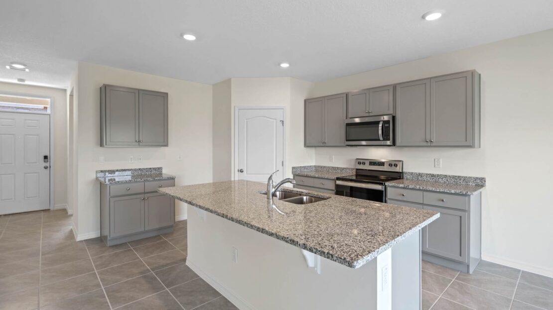 Ensley model in Davenport