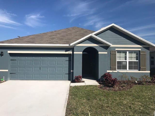 Aria Single family floorplan