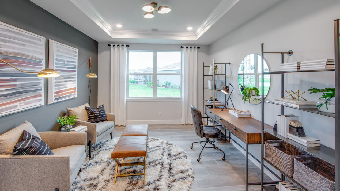 Renown Model at Talon Preserve on Palmer Ranch