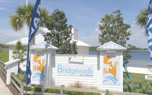 Bridgewalk Trail Townhomes Community by Lennar
