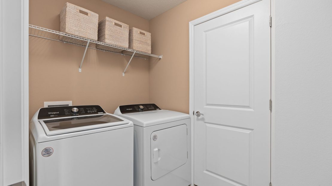 Trailwood - Interior Unit Model at Lakehaven Estates Clermont FL