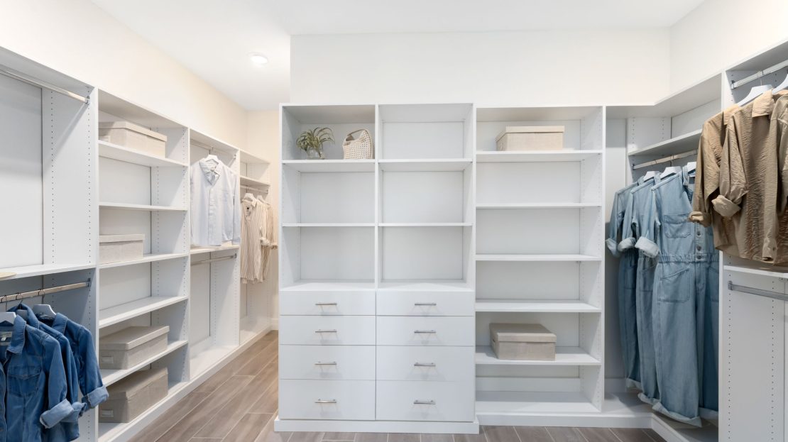 Mahogany Grand Model at Lakehaven Estates New Construction