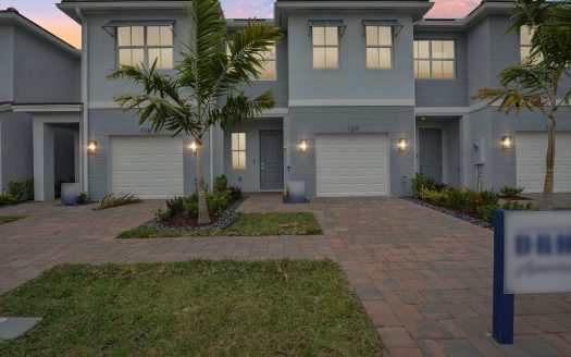 Sheraton Exterior floorplan