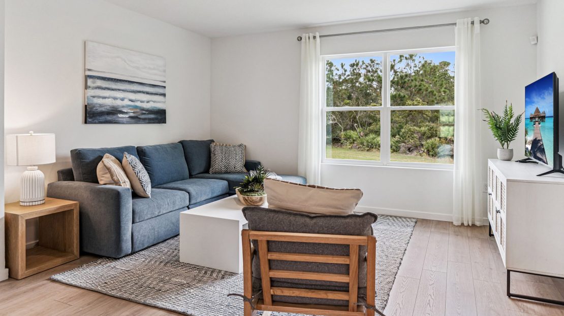 Cali model in Deltona