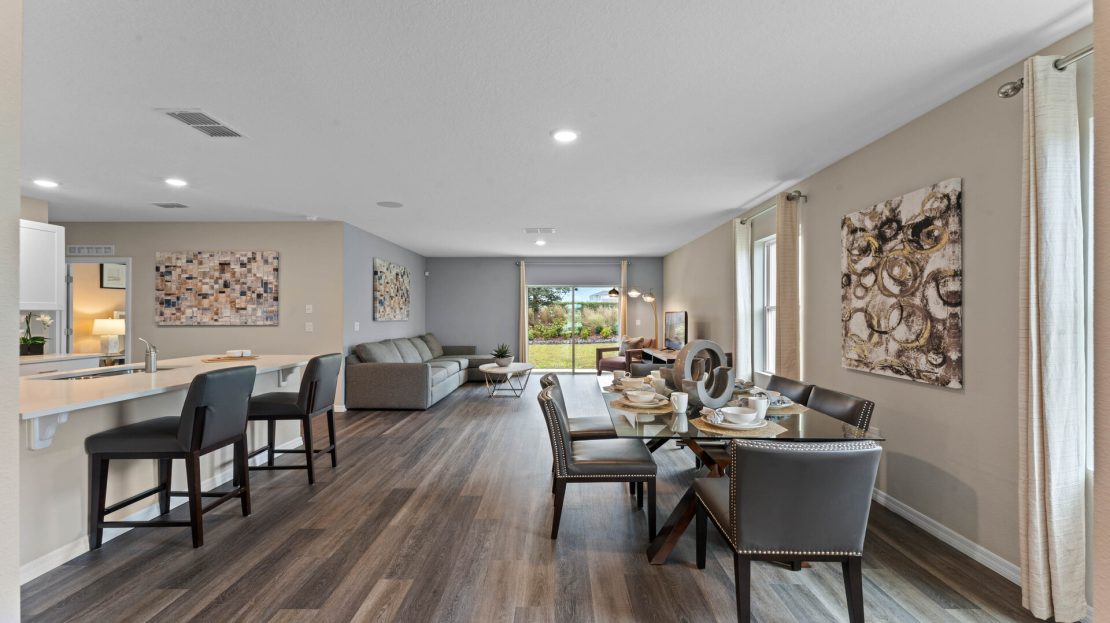 Gardenside at Ormond Station-Robie Model