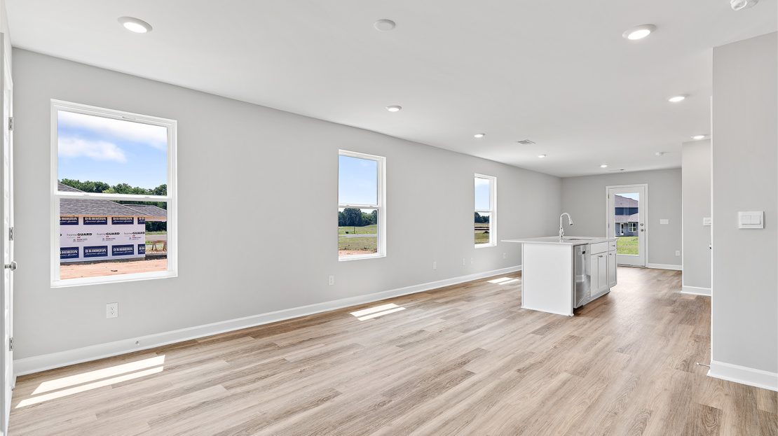 Julia model in Panama City Beach