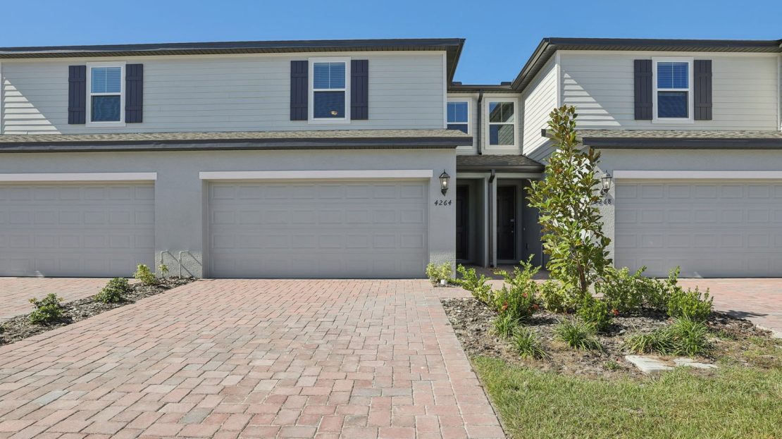 Oakville I Exterior floorplan