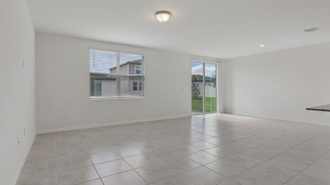 Foxglove model in Haines City