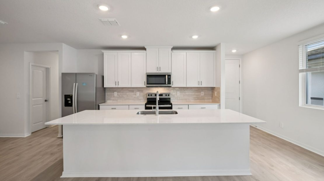 Everett model in Ormond Beach