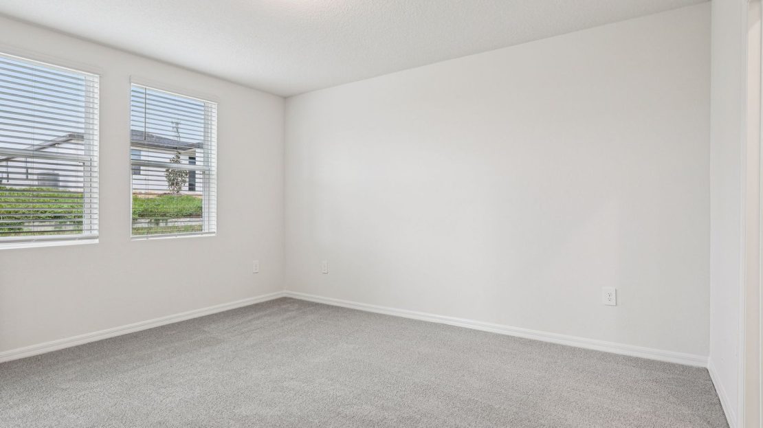 Yellowstone model in Lake Hamilton