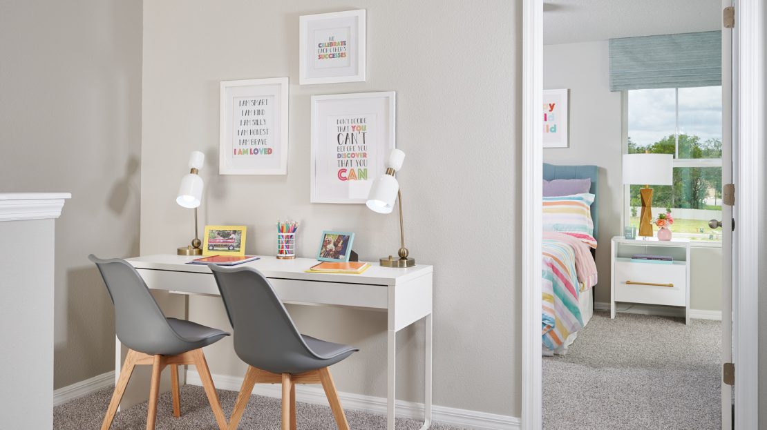 Oakville model in Clermont