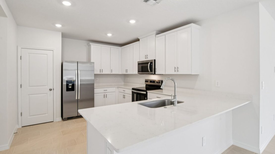 Sawyer model in Ormond Beach