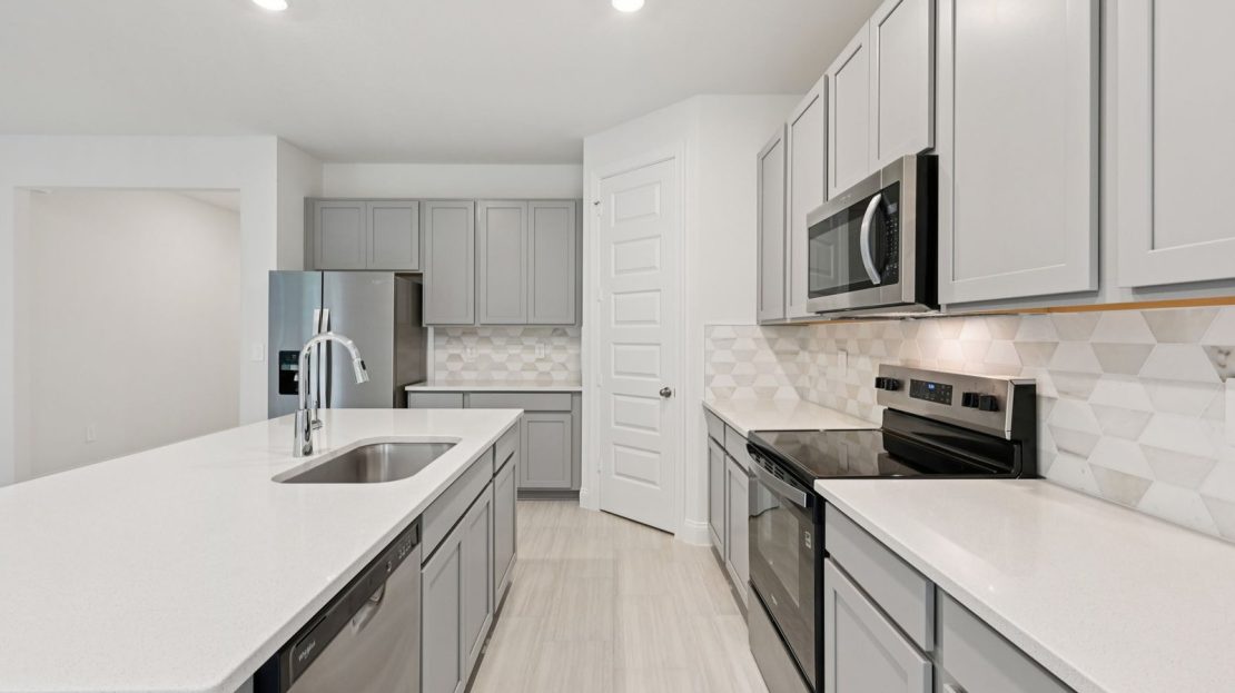 Hampton Park - Signature Series-Coral Model