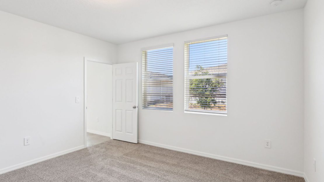 Villamar - Classic Series-Everglade Model