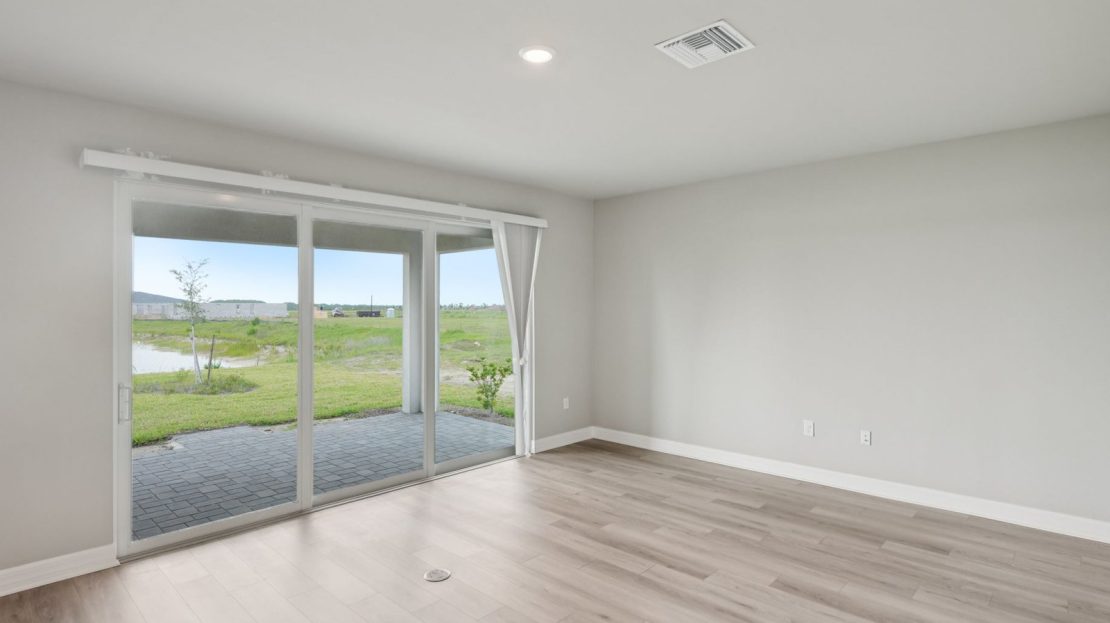 Cardinal model in Babcock Ranch