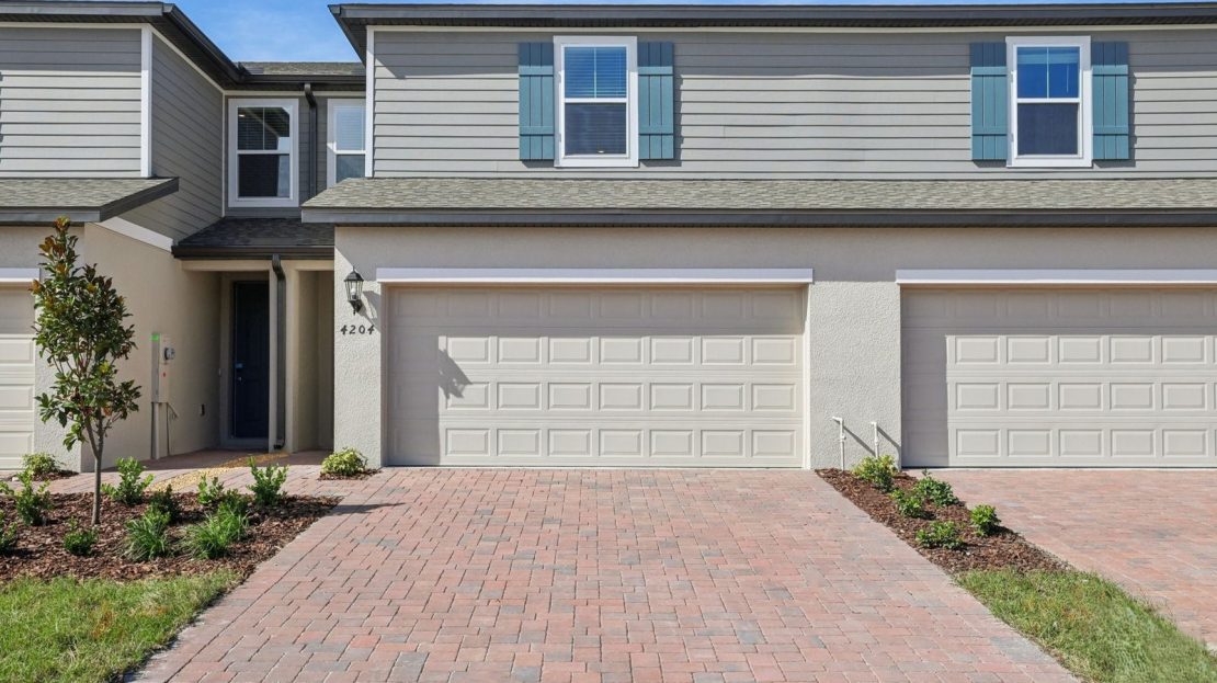 Oakville I Exterior floorplan