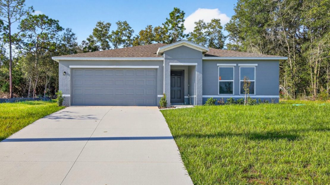 Citrus Springs Exterior