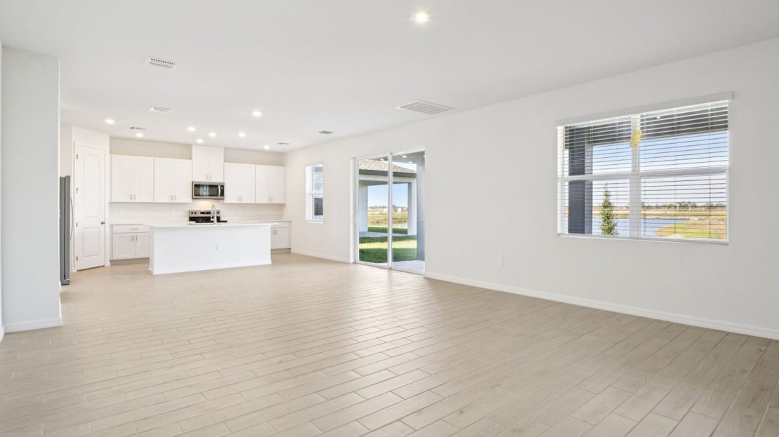 Roma model in Palmetto