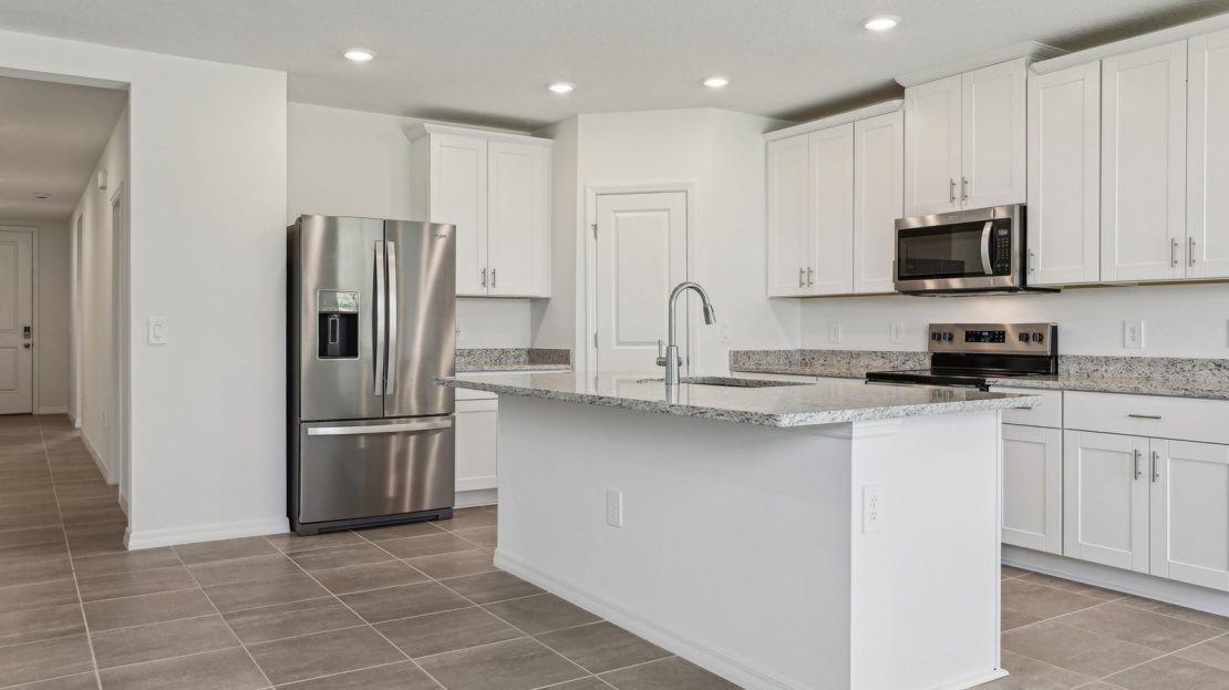 Hibiscus model in Lake Hamilton