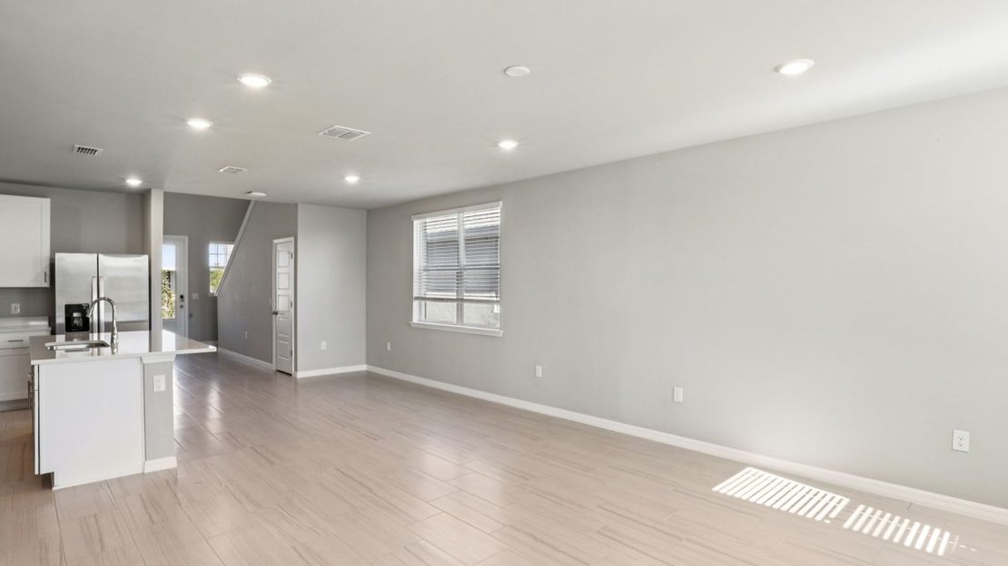 Crescent Lakes - Premier Series-Ibis Model