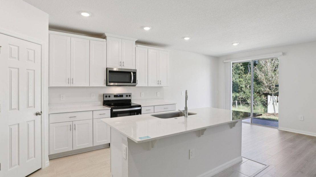 Hibiscus model in Haines City