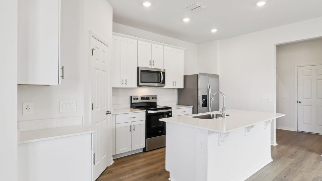 Austen model in St. Cloud