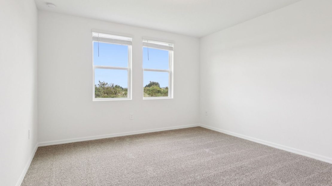 Hamilton Bluff - Signature Series-Bluebell Model