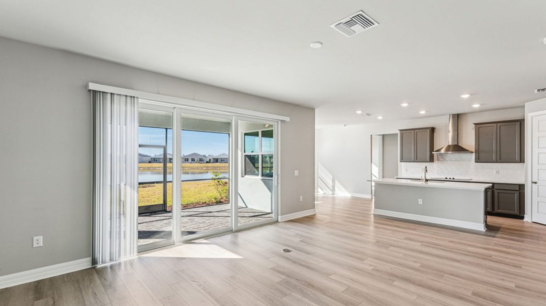 Cardinal model in Babcock Ranch