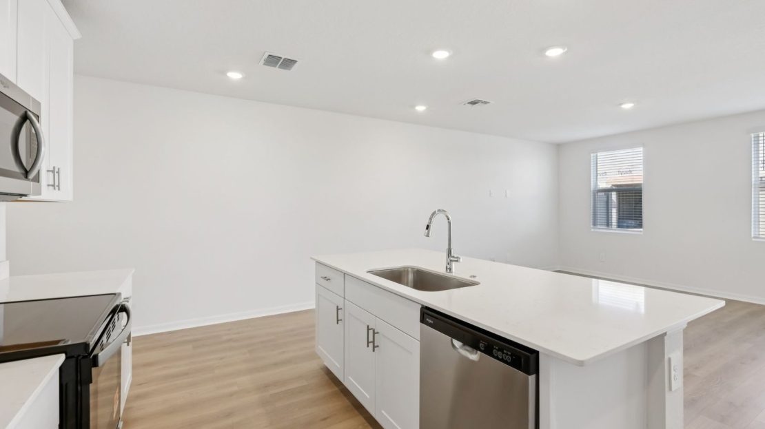 The Meadow at Crossprairie Townes-Oakville I Model