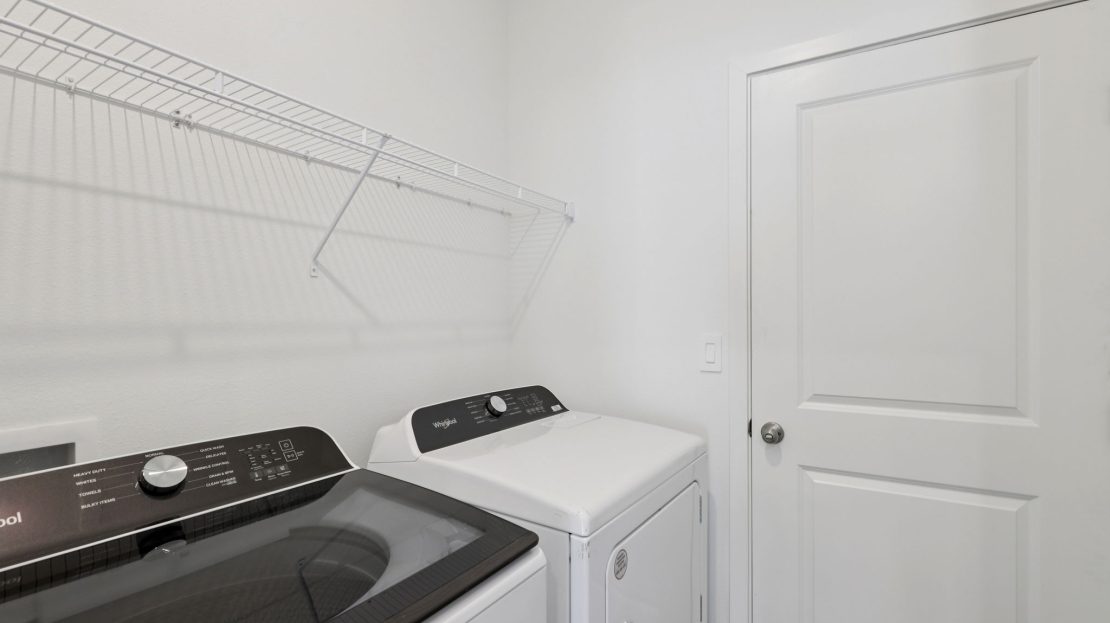 Kings Crossing-Yellowstone Model