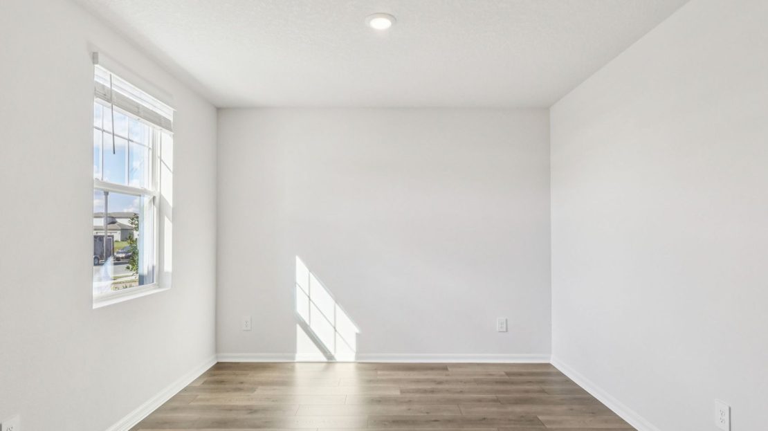 Violet model in St. Cloud