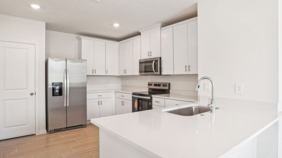 Sawyer model in Ormond Beach