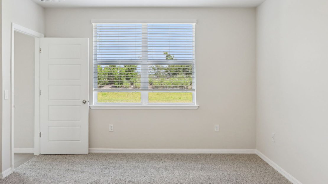 Crescent Lakes - Premier Series-Ibis Model