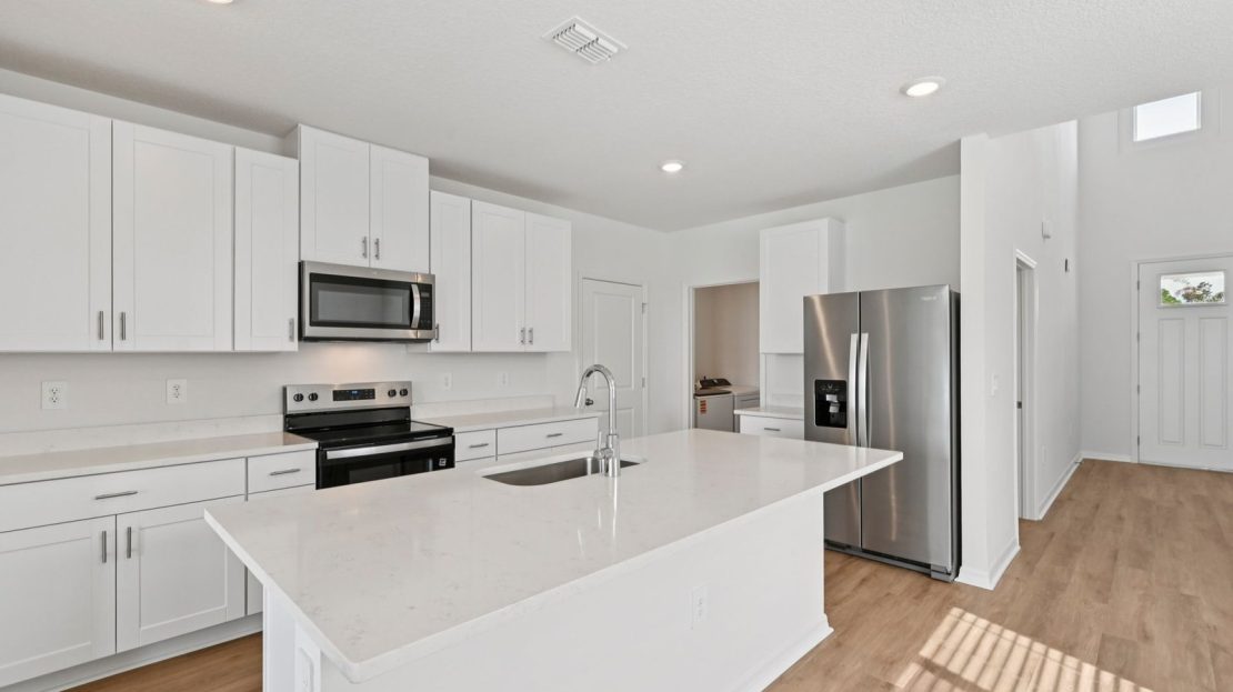 Yellowstone model in Brooksville