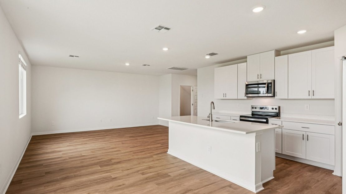 Redwood model in Zephyrhills