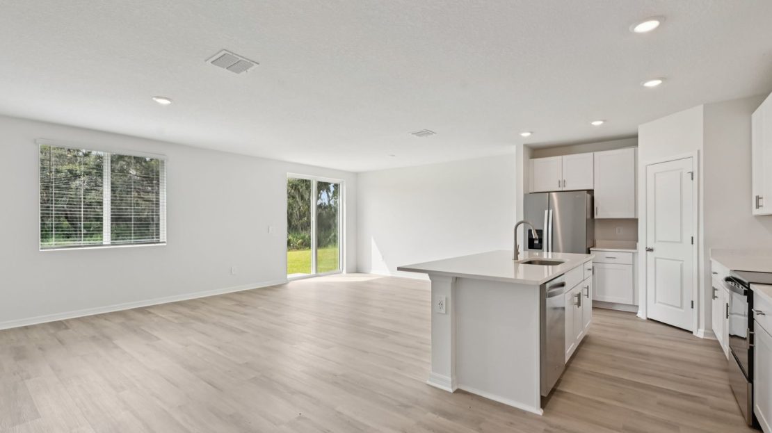 Foxglove model in Auburndale