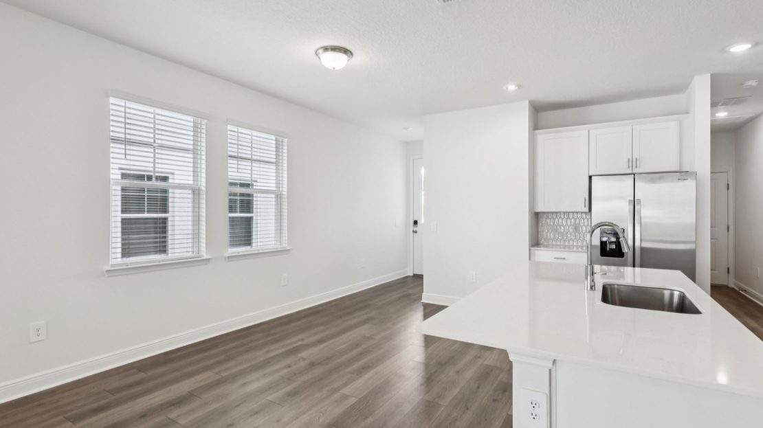 Sycamore model in Minneola