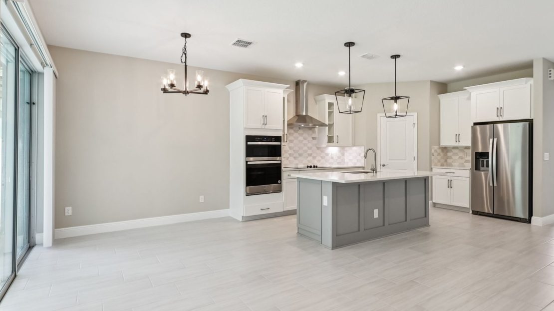 San Marino model in Daytona Beach