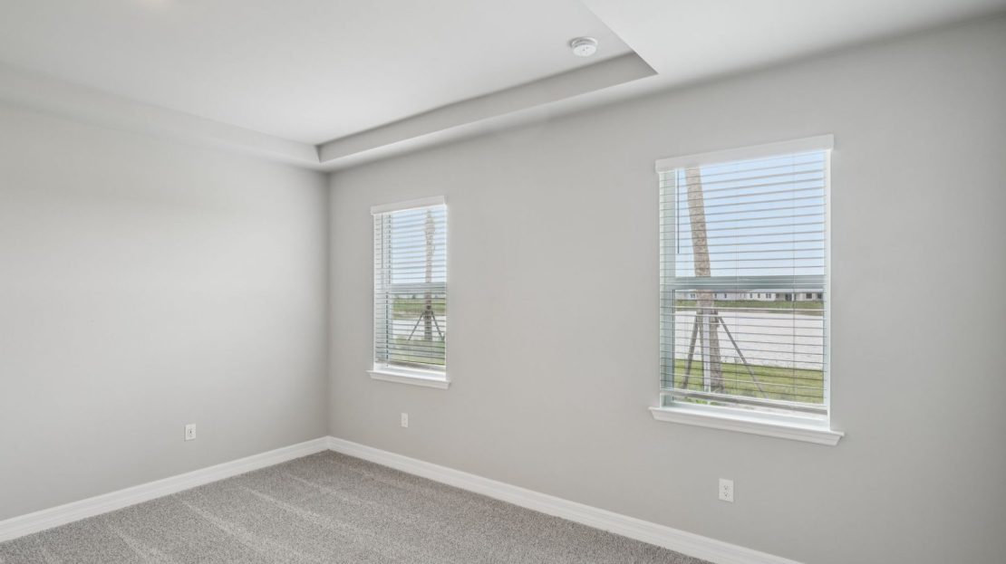 Crescent Lakes - Signature Series-Cardinal Model