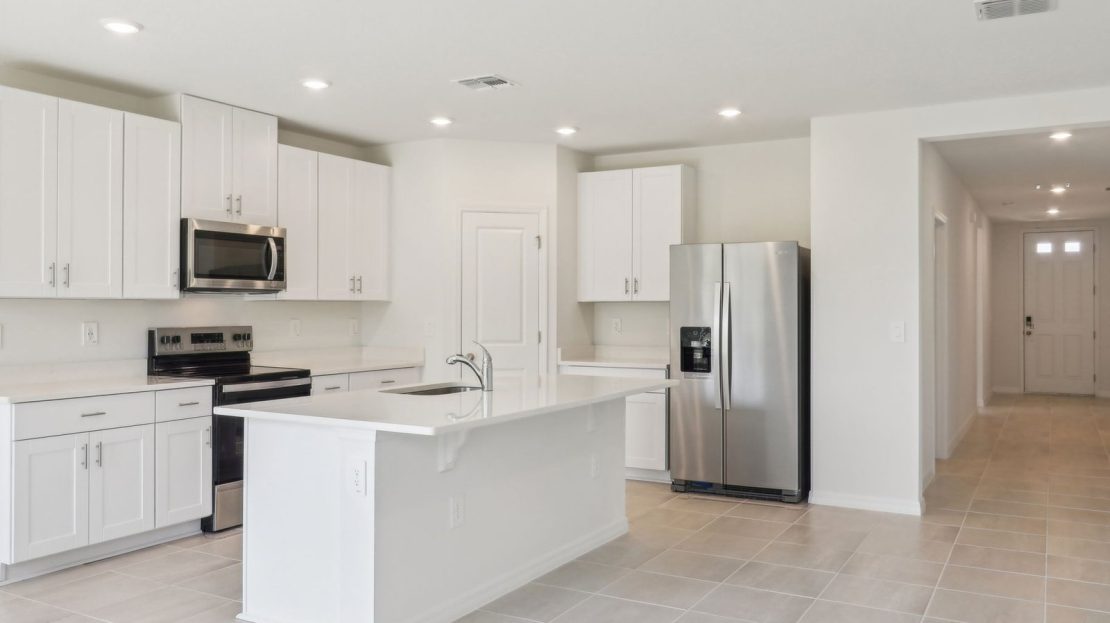 Hibiscus model in Auburndale