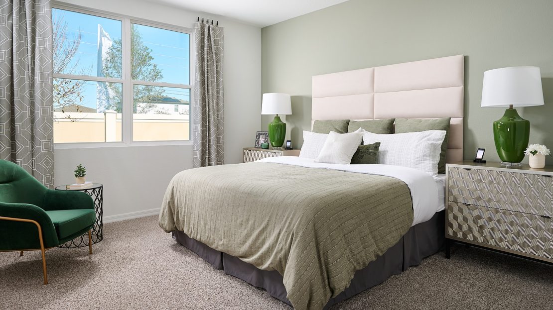 Hibiscus model in Lake Alfred