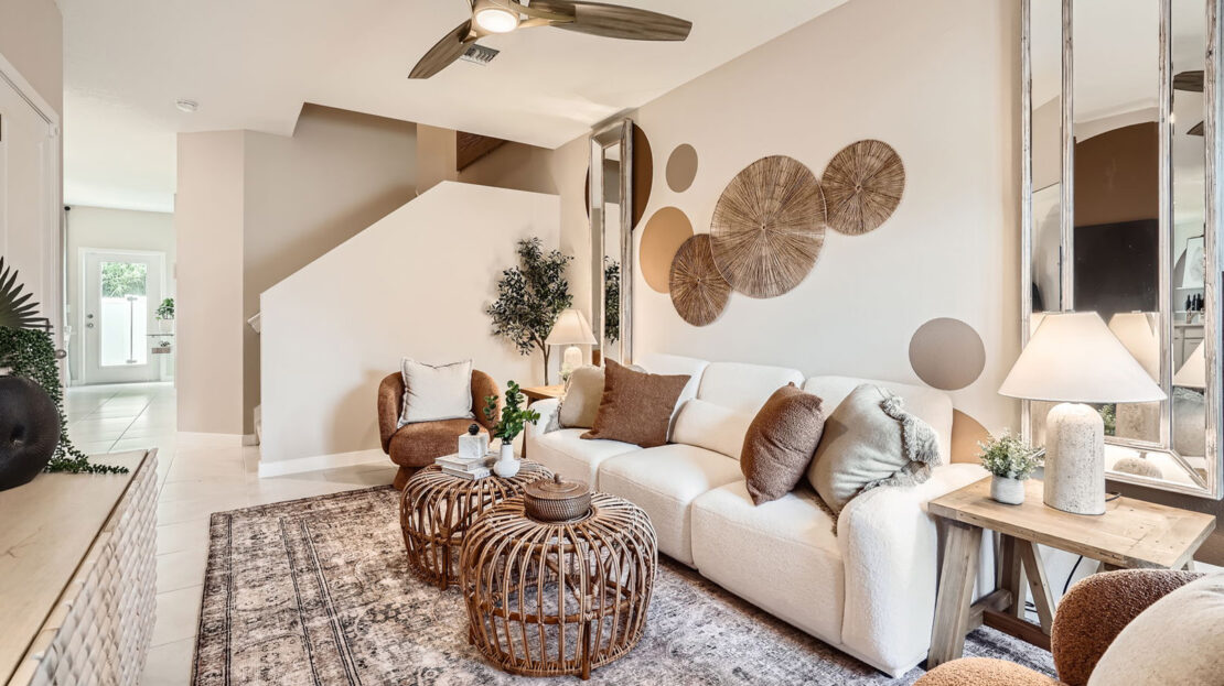 Opal model in Lake Worth