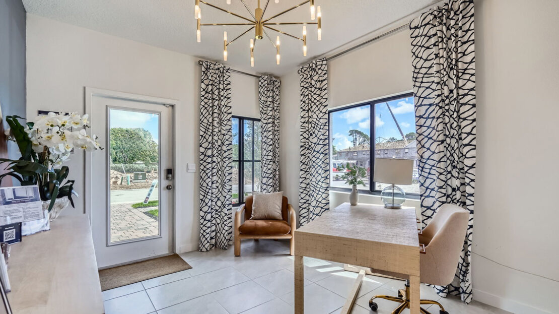 Ashwood Cove-Topaz Model